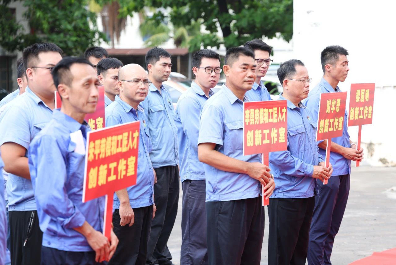 媒体聚焦 | 菠菜担保网劳模工匠立异事情园的破壁与蝶变