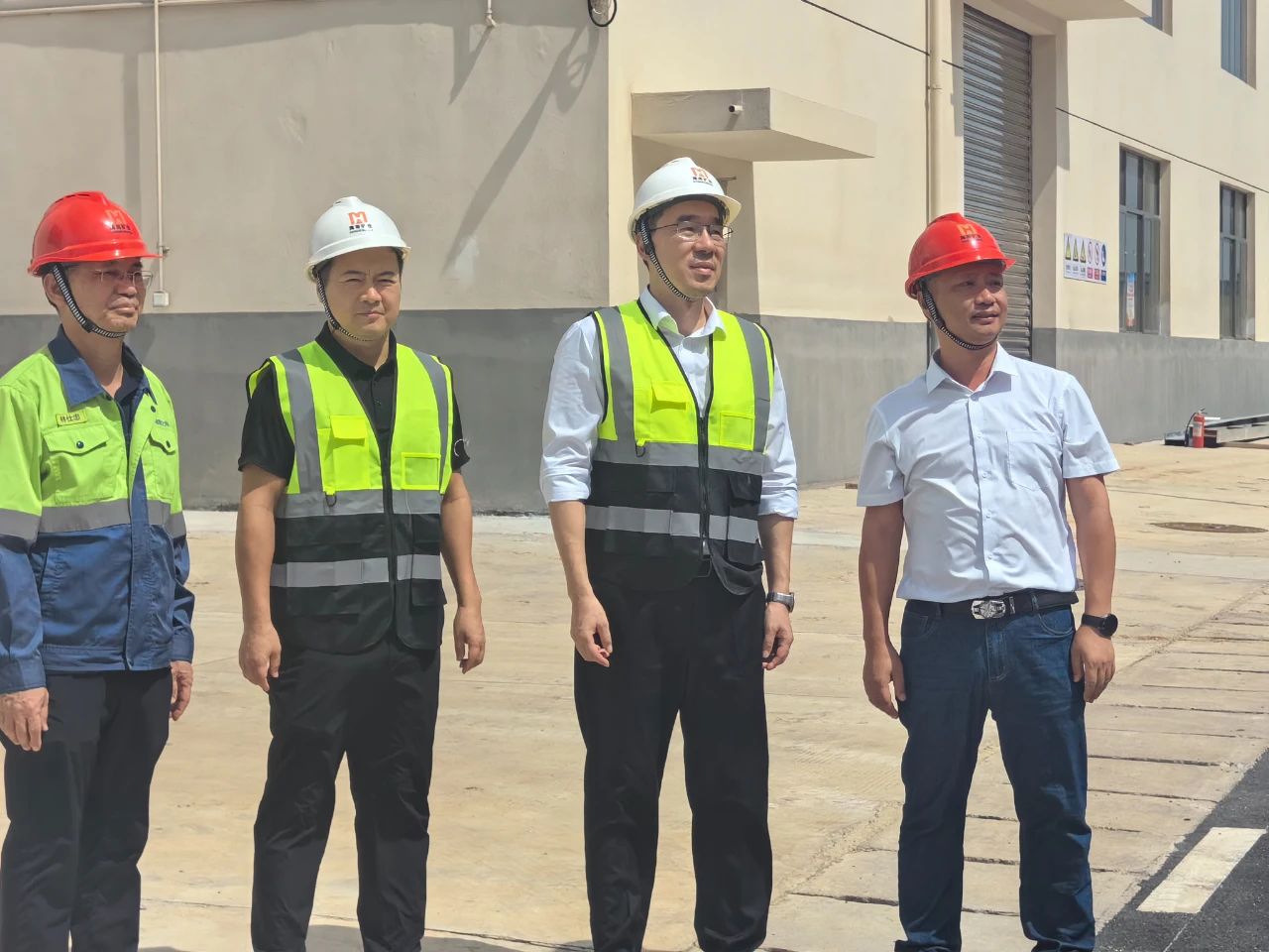 菠菜担保网总裁滕磊调研海南星之海新质料公司