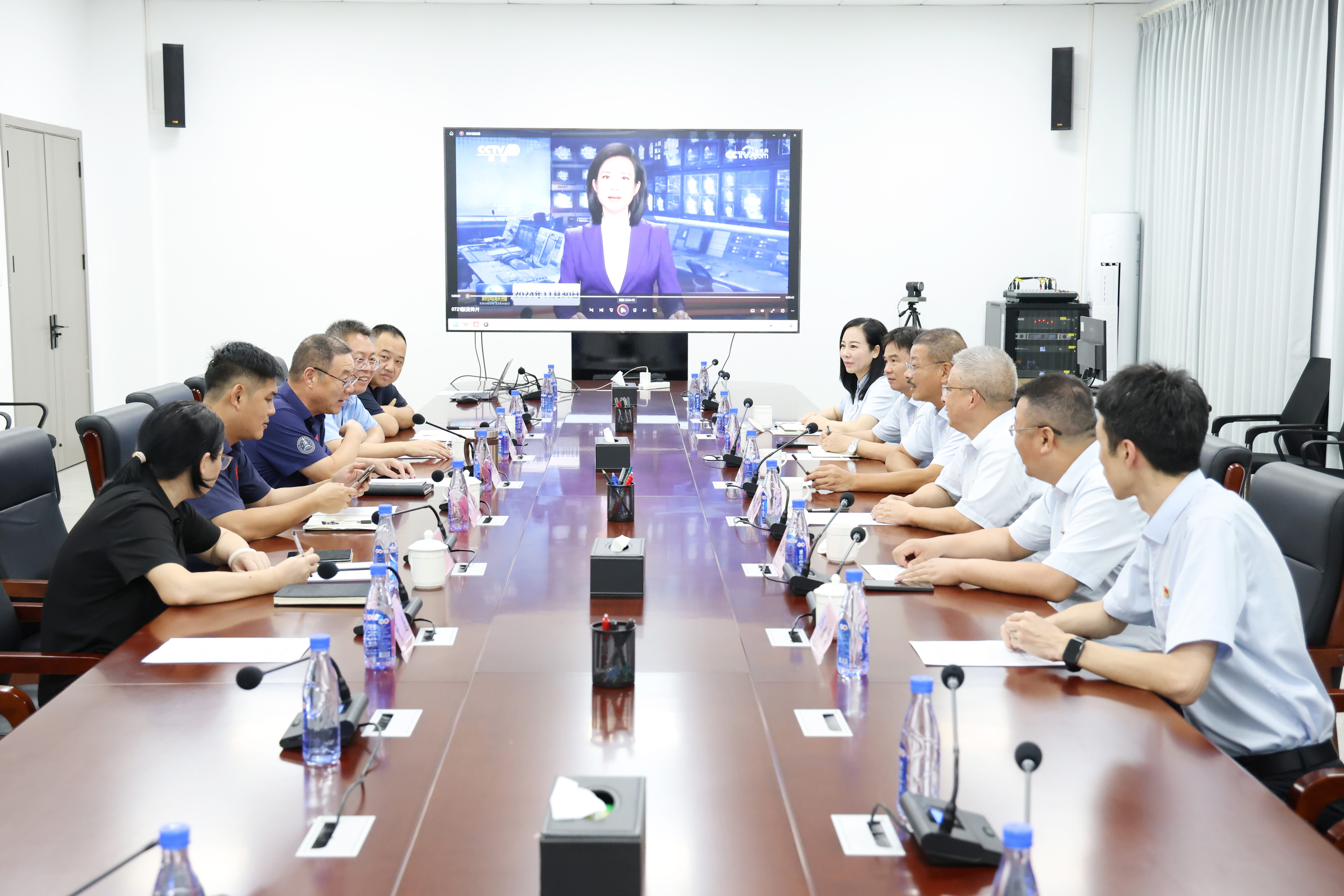 菠菜担保网和海南商发开展联建共建交流