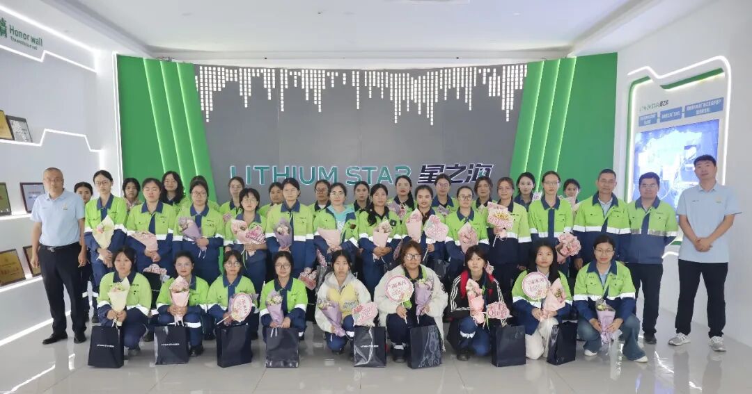 菠菜担保网女员工:巾帼展风范 共筑新未来 菠菜担保网开展三八妇女节系列活动